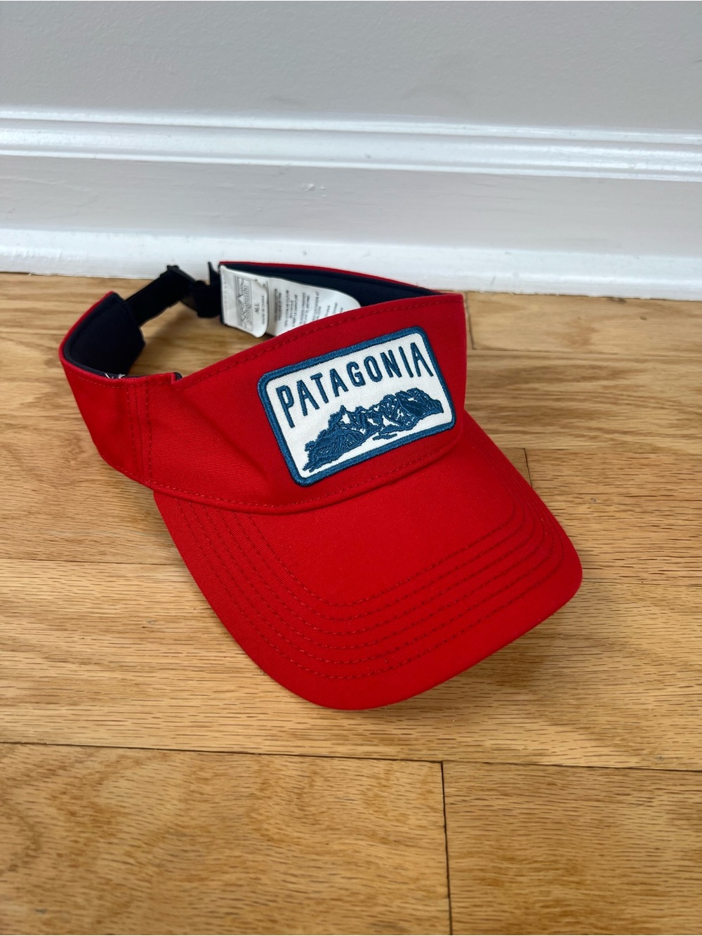 Patagonia Fitz Roy Crest Red Organic Cotton Canvas Outdoors Sun Visor